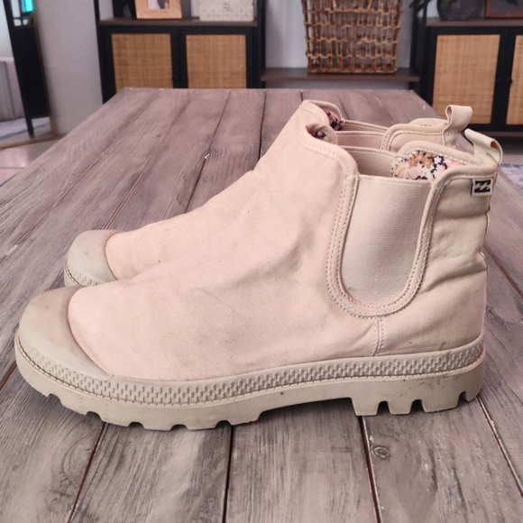 Billabong Women's Sydney Chelsea Boot Size 9.5 - Picture 6 of 12